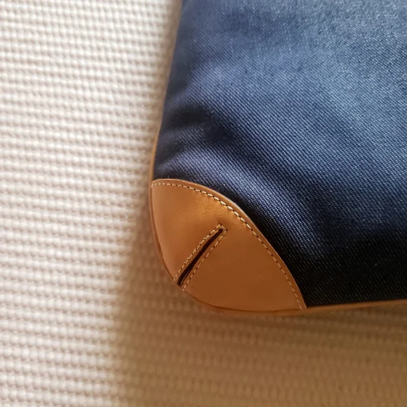 SOLD - COACH Vintage  Y2K  Hampton Hobo Purse - Denim - Picture 13 of 13